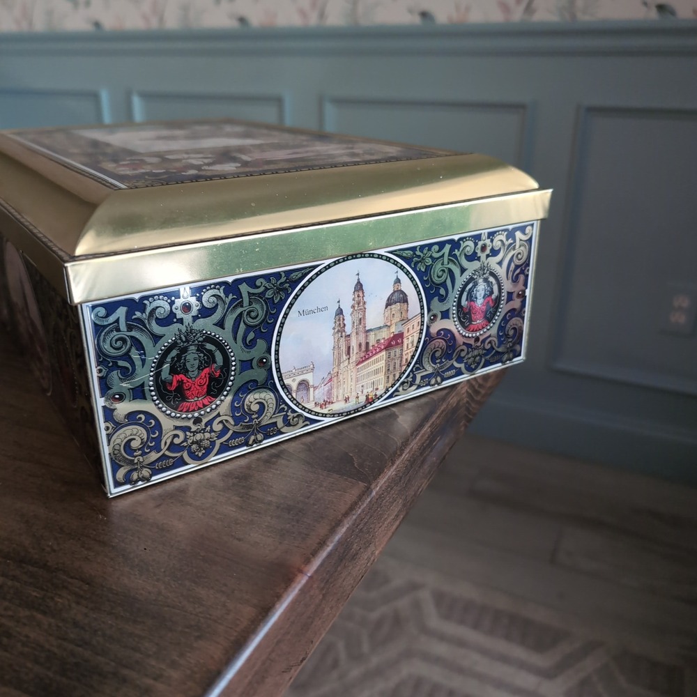 Vintage 1998 Henry Lambertz German Cookie Tin Large Hinged Scenic Storage Box - Picture 5 of 10